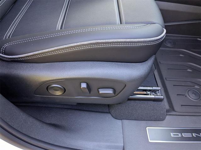 Photo of 2025 Summit White GMC Sierra EV