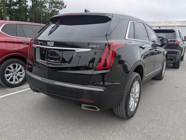 Photo of 2020 Stellar Black Metallic Cadillac XT5
