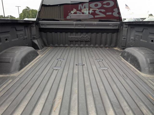 Photo of 2024 Black Chevrolet Silverado 2500
