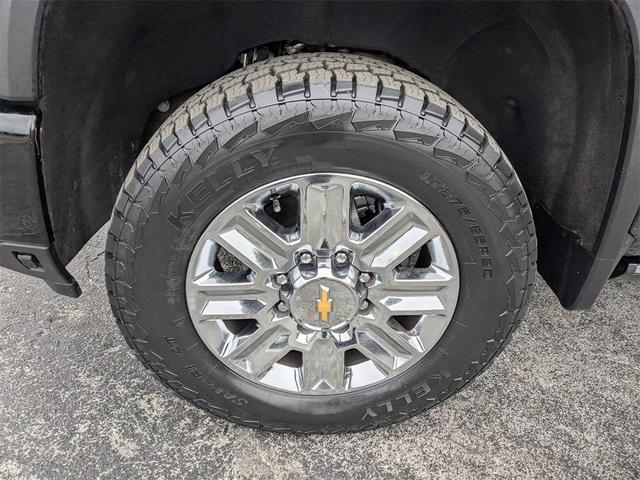 Photo of 2024 Black Chevrolet Silverado 2500