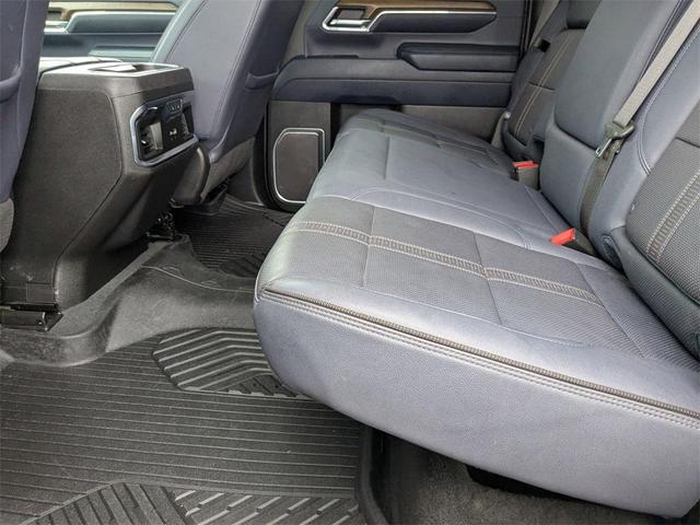 Photo of 2024 Black Chevrolet Silverado 2500