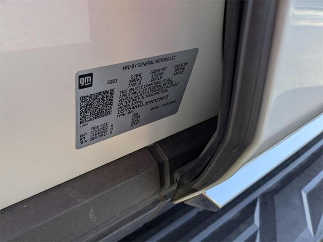 Photo of 2023 Crystal White Tricoat Cadillac Escalade ESV