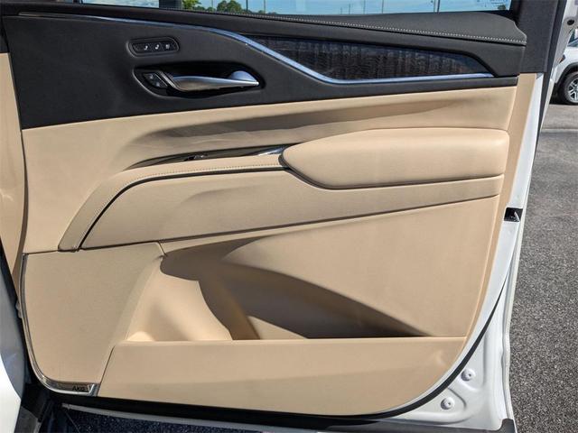 Photo of 2023 Crystal White Tricoat Cadillac Escalade ESV