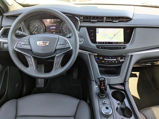 Photo of 2025 Stellar Black Metallic Cadillac XT5