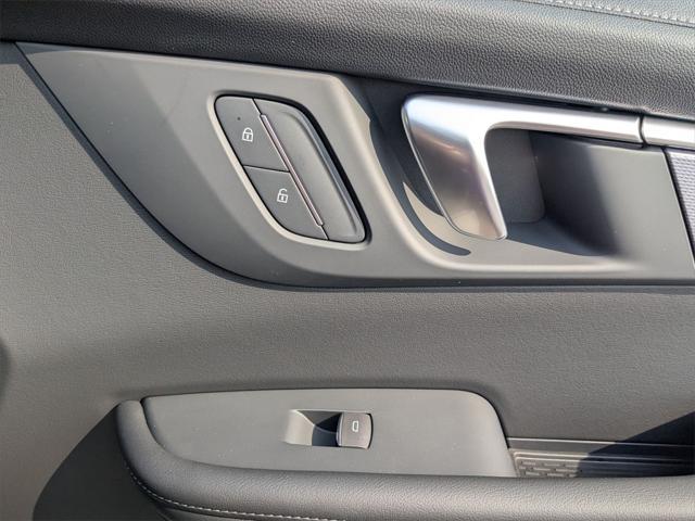 Photo of 2025 Ebony Twilight Metallic Buick Enclave