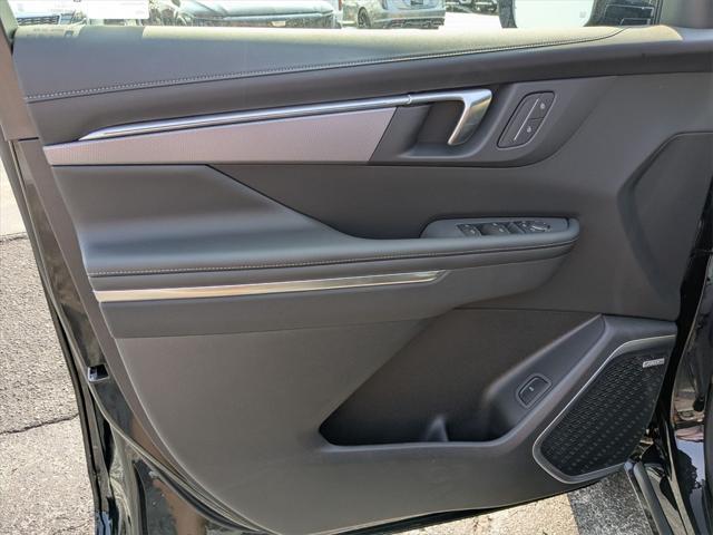 Photo of 2025 Ebony Twilight Metallic Buick Enclave