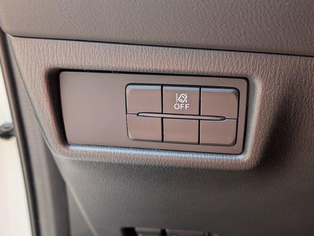 Photo of 2022 Snowflake White Pearl Mazda CX-5