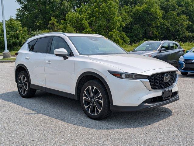 Photo of 2022 Snowflake White Pearl Mazda CX-5