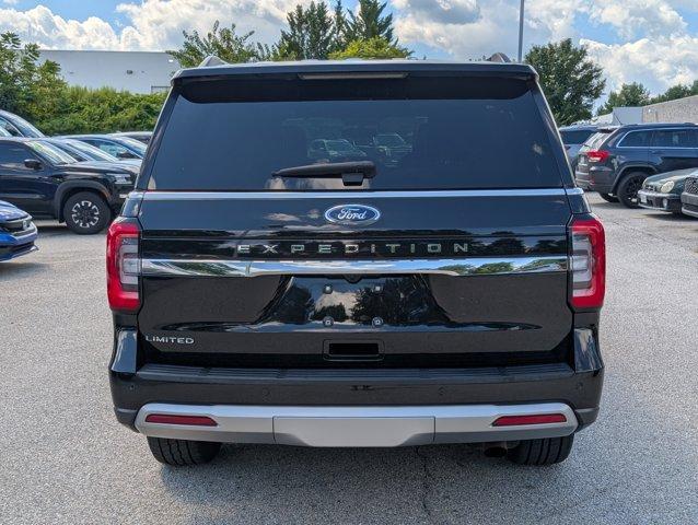 Photo of 2024 Agate Black Metallic Ford Expedition