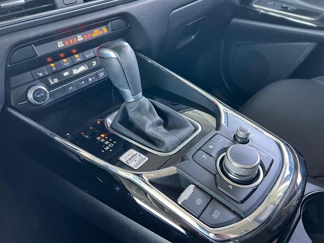 Photo of 2020 Snowflake White Pearl Mica Mazda CX-9