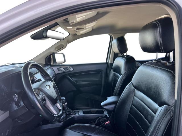 Photo of 2021 OXFORD WHITE Ford Ranger