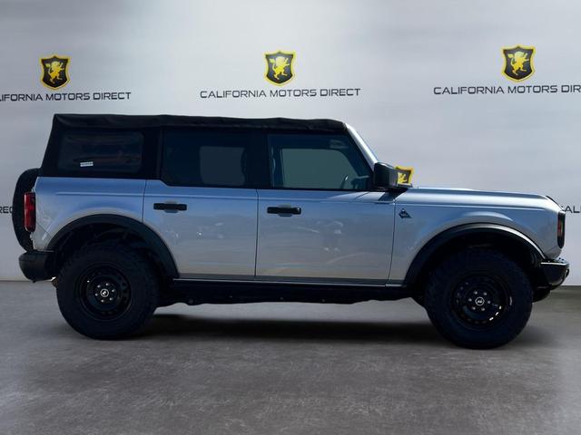 Photo of 2021 ICONIC SILVER METALLIC Ford Bronco