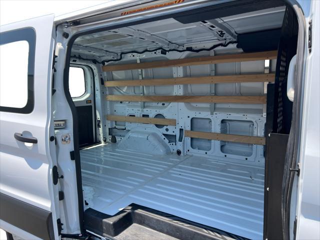 Photo of 2023 OXFORD WHITE Ford Transit-250