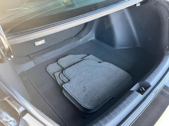 Photo of 2024 Black Honda Civic Si