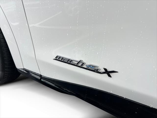 Photo of 2021 STAR WHITE MET TRI-COAT Ford Mustang Mach-E