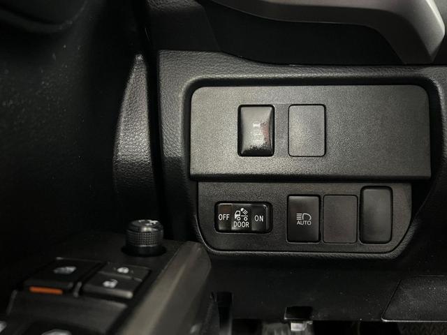 Photo of 2022 Magnetic Gray Metallic Toyota Tacoma