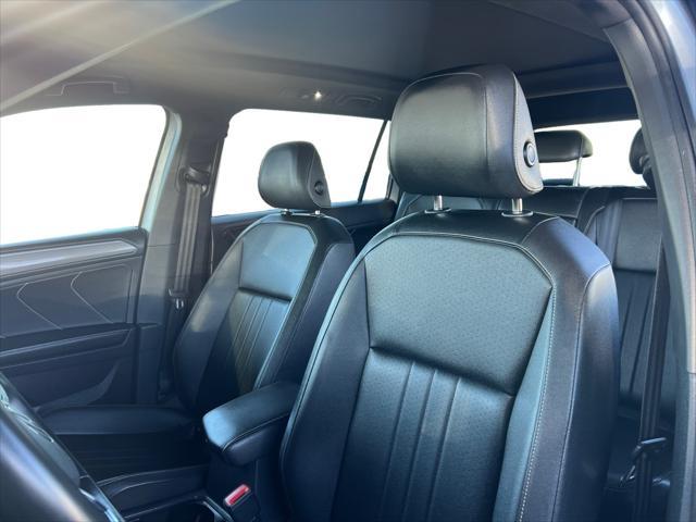 Photo of 2023 Silver Metallic Volkswagen Tiguan