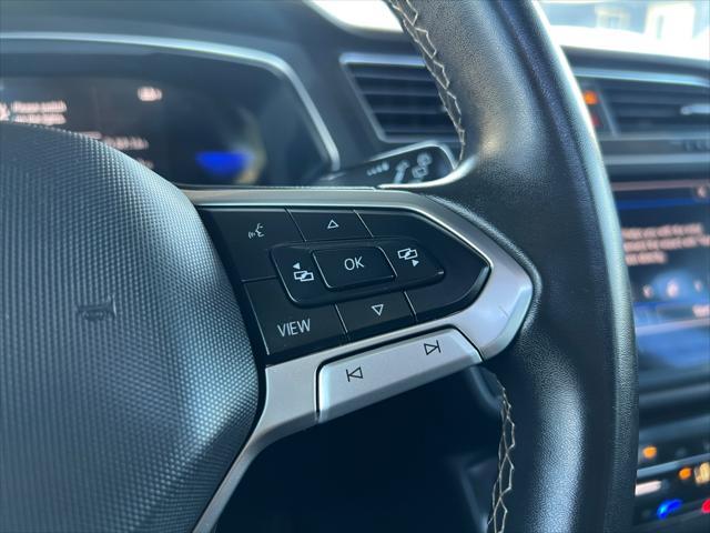 Photo of 2023 Silver Metallic Volkswagen Tiguan