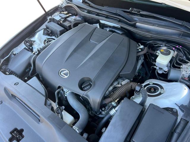 Photo of 2014 Starfire Pearl Lexus IS 250