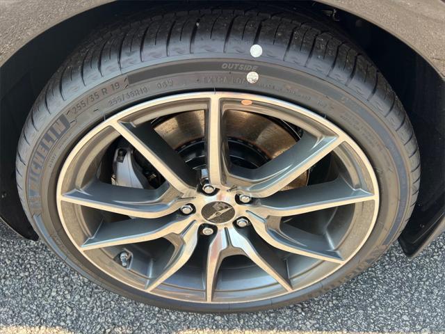 Photo of 2026 Vik Black Genesis G70