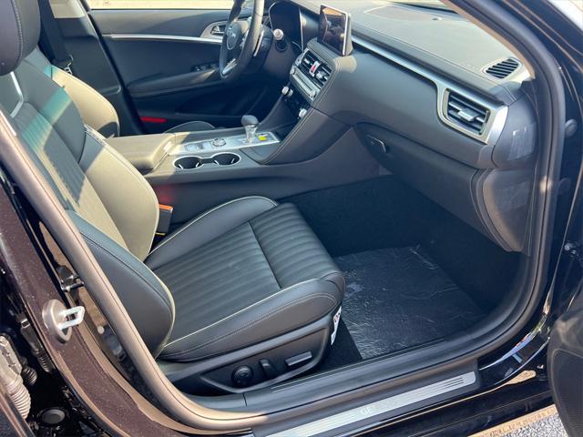 Photo of 2026 Vik Black Genesis G70