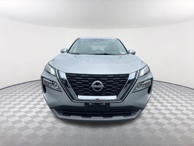 Photo of 2023 Brilliant Silver Metallic Nissan Rogue