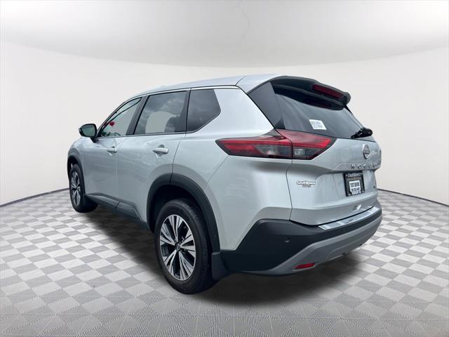 Photo of 2023 Brilliant Silver Metallic Nissan Rogue