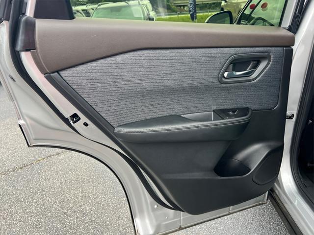Photo of 2023 Brilliant Silver Metallic Nissan Rogue