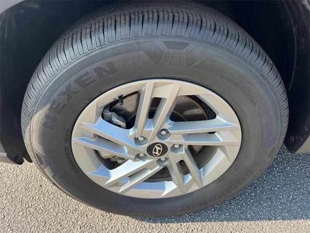Photo of 2025 Hampton Gray Hyundai TUCSON