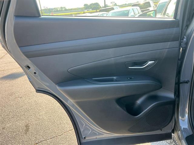 Photo of 2025 Hampton Gray Hyundai TUCSON