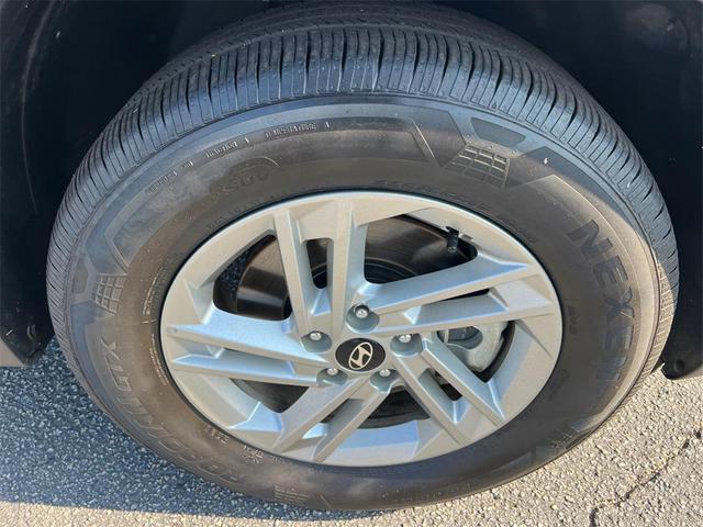 Photo of 2025 Hampton Gray Hyundai TUCSON