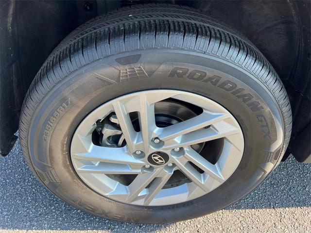Photo of 2025 Hampton Gray Hyundai TUCSON