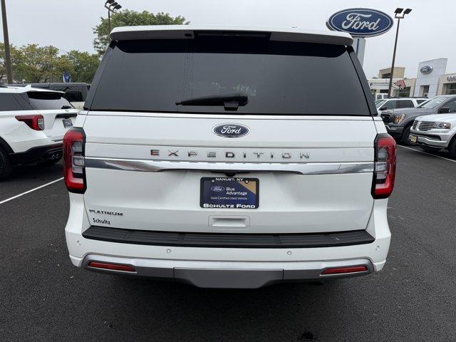 Photo of 2023 STAR WHITE MET TRI-COAT Ford Expedition