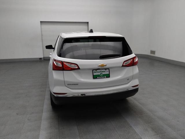 Photo of 2021 Summit White Chevrolet Equinox