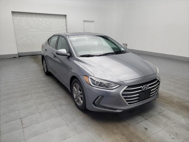 Photo of 2018 Gray Hyundai ELANTRA