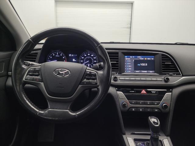 Photo of 2018 Gray Hyundai ELANTRA