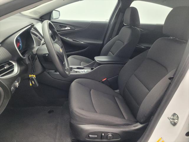 Photo of 2023 Summit White Chevrolet Malibu