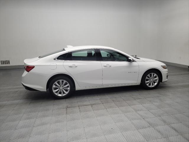 Photo of 2023 Summit White Chevrolet Malibu