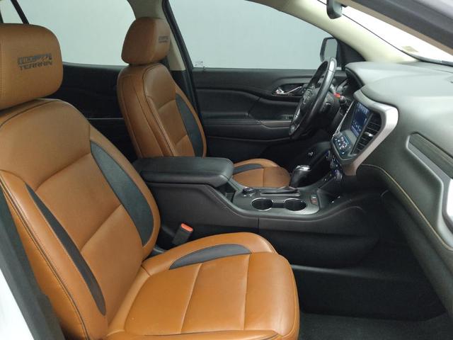 Photo of 2019 White Frost Tricoat GMC Acadia