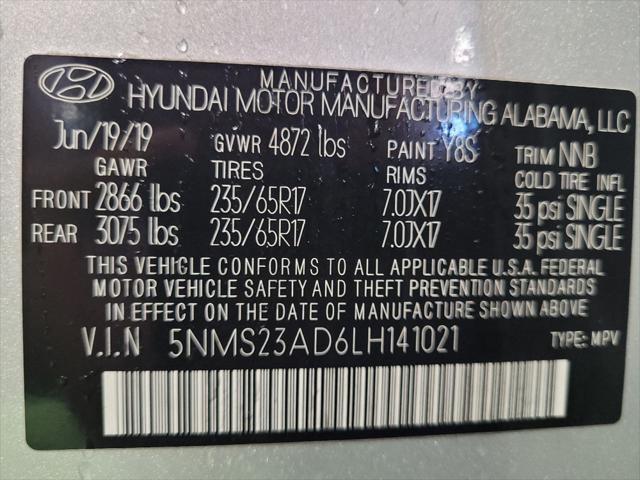 Photo of 2020 Silver Hyundai SANTA FE