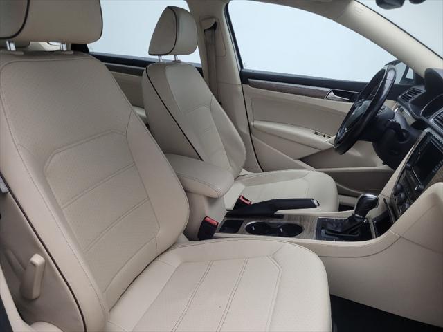 Photo of 2018 Pure White Volkswagen Passat