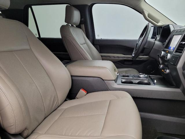 Photo of 2020 Magnetic Metallic Ford Expedition