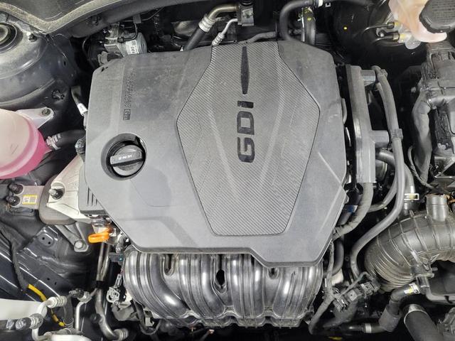 Photo of 2023 Gravity Grey Kia Sorento
