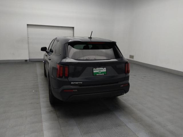 Photo of 2023 Gravity Grey Kia Sorento