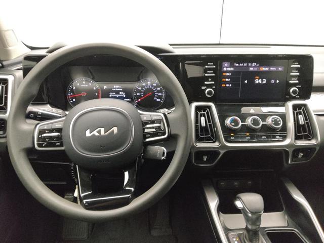Photo of 2023 Gravity Grey Kia Sorento