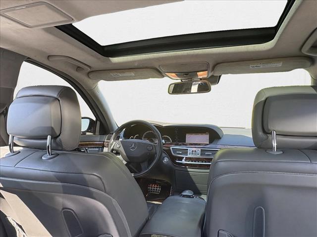 Photo of 2008 Black Mercedes-Benz S-Class