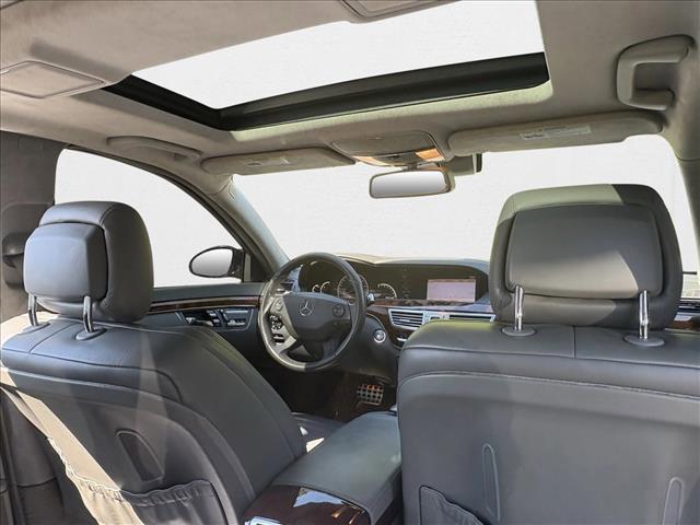 Photo of 2008 Black Mercedes-Benz S-Class