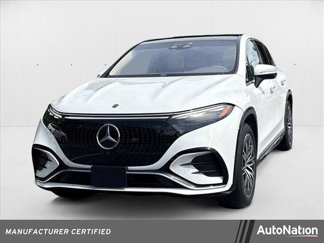 Photo of 2023 Polar White Mercedes-Benz EQS 580