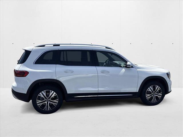 Photo of 2025 Polar White Mercedes-Benz GLB 250