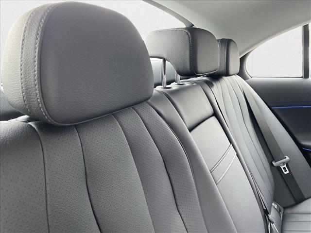 Photo of 2025 Polar White Mercedes-Benz E-Class